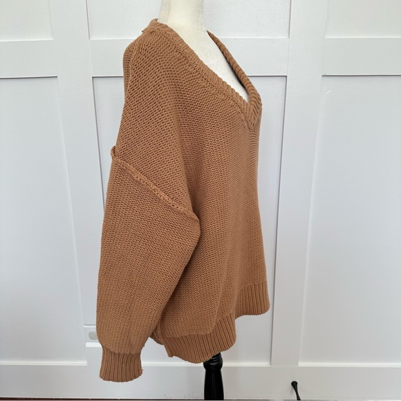 Free People Alli Oversized Sweater - Picture 5 of 8